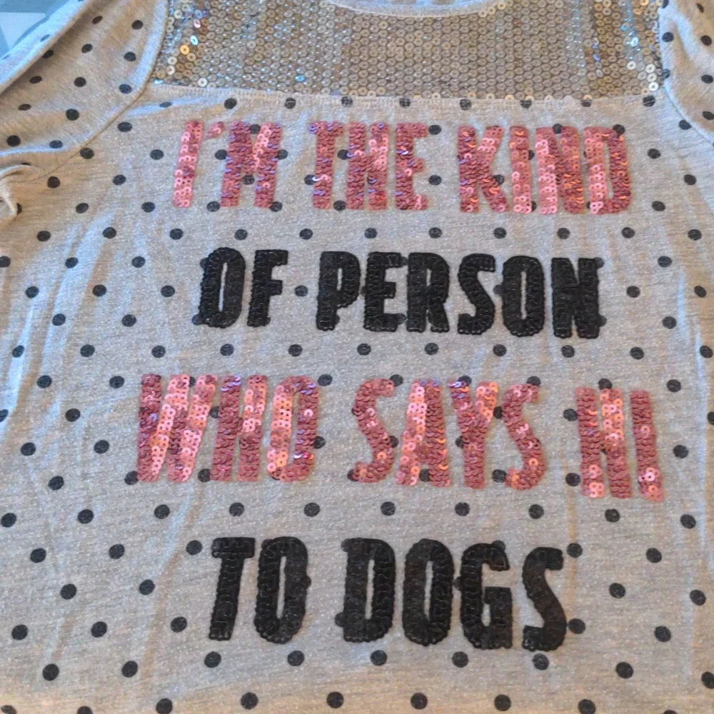 JUSTICE I'M THE KIND OF PERSON WHO DAYS HI TO DOG-10